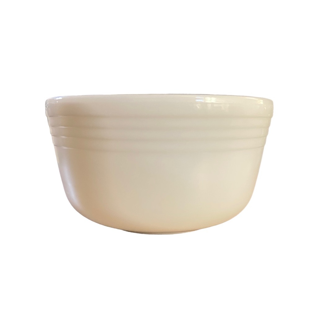 Vintage Pyrex Hamilton Beach Banded Mixing Bowl, Milk Glass 1950's, Like new